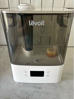 HUMIDIFIER