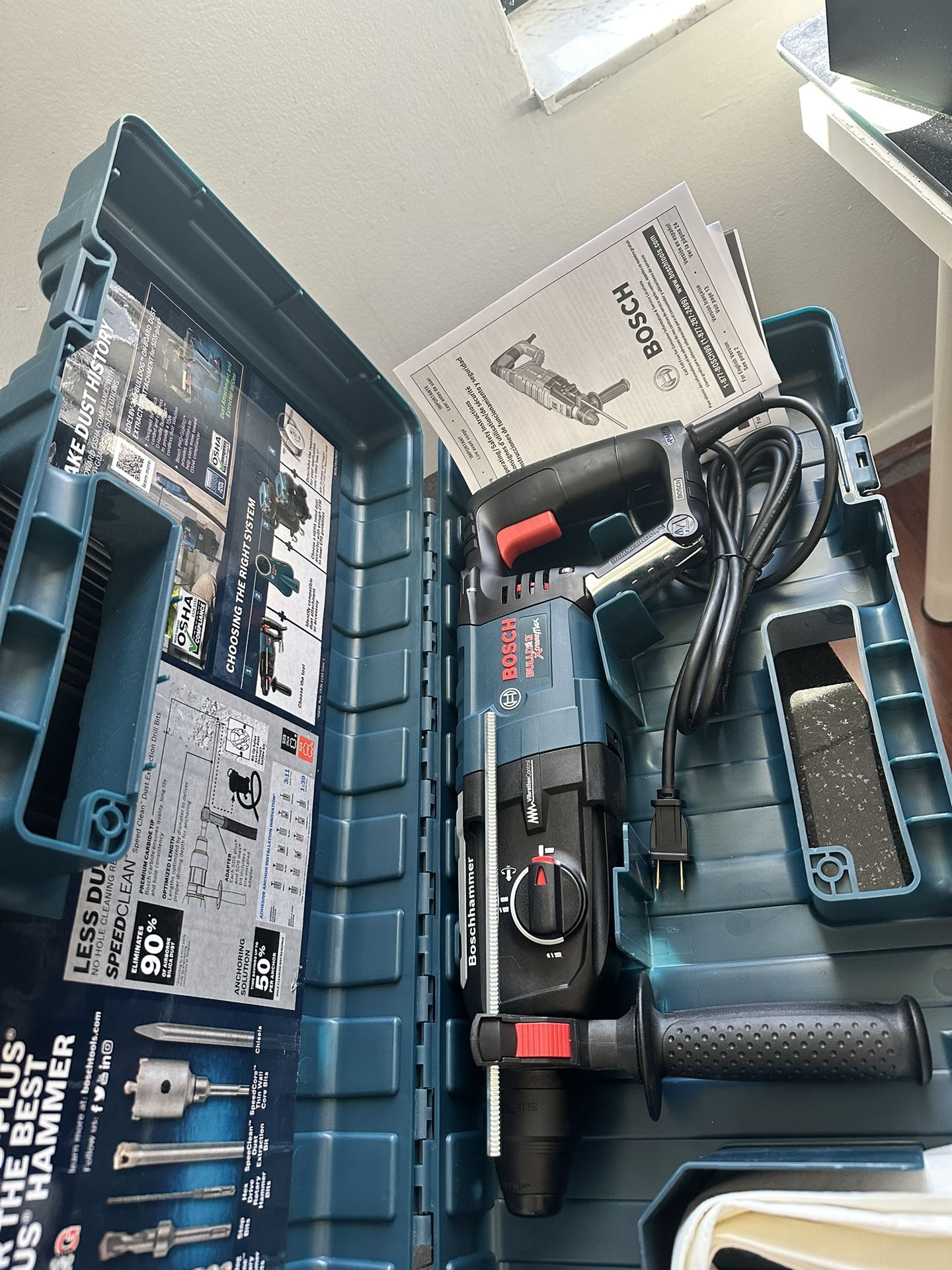 Brand New 8.5 Watt Chipping Hammer