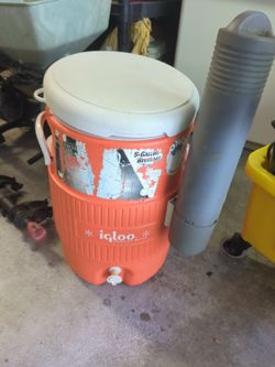 Water/beverage cooler