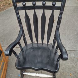 Black Rocking Chair 