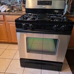 Whirlpool Gold Appliances Well Kept. 600 For All