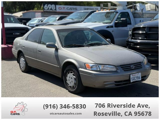 1999 Toyota Camry