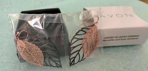 Avon Layered In Leaves Earrings