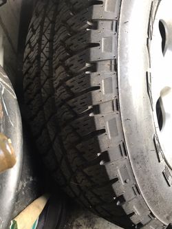 Grand Cherokee rim and tire 255/70/18