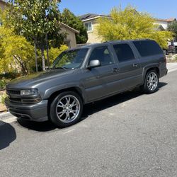 2001 CHEVY SUBURBAN 1500