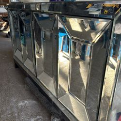 6 Feet Long Mirror Tv Sterio Drawer 