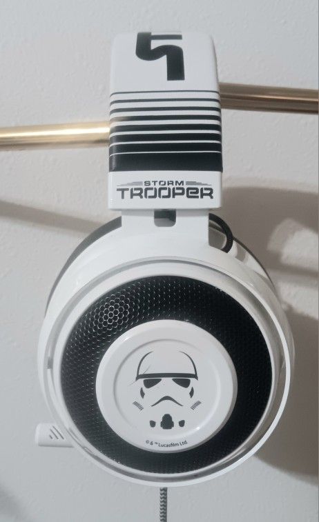 Razor Kraken Starwars Trooper Xbox one Headphones/mic