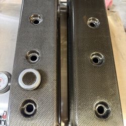 Vortec motor 2 carbon fiber valve cover Small block chevy