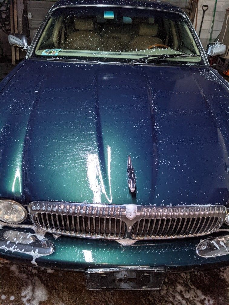 2001 Jaguar XJ8
