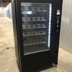 Crane 6500 AP Combo Vending Machine