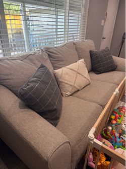 Grey Couch 2 Piece Set W/Sleeper Sectional