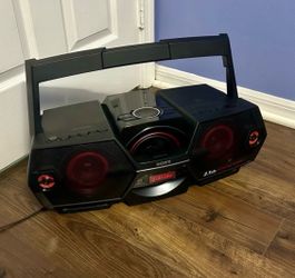boombox radio with Bluetooth tam FM +CD PLAYER please read