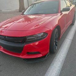 2018 Dodge Charger.  V6