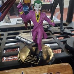 The Joker Statue
