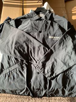 ESSENTIALS FEAR OF GOD BLACK COACH JACKET