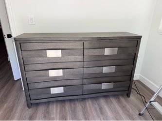 Dresser SALE