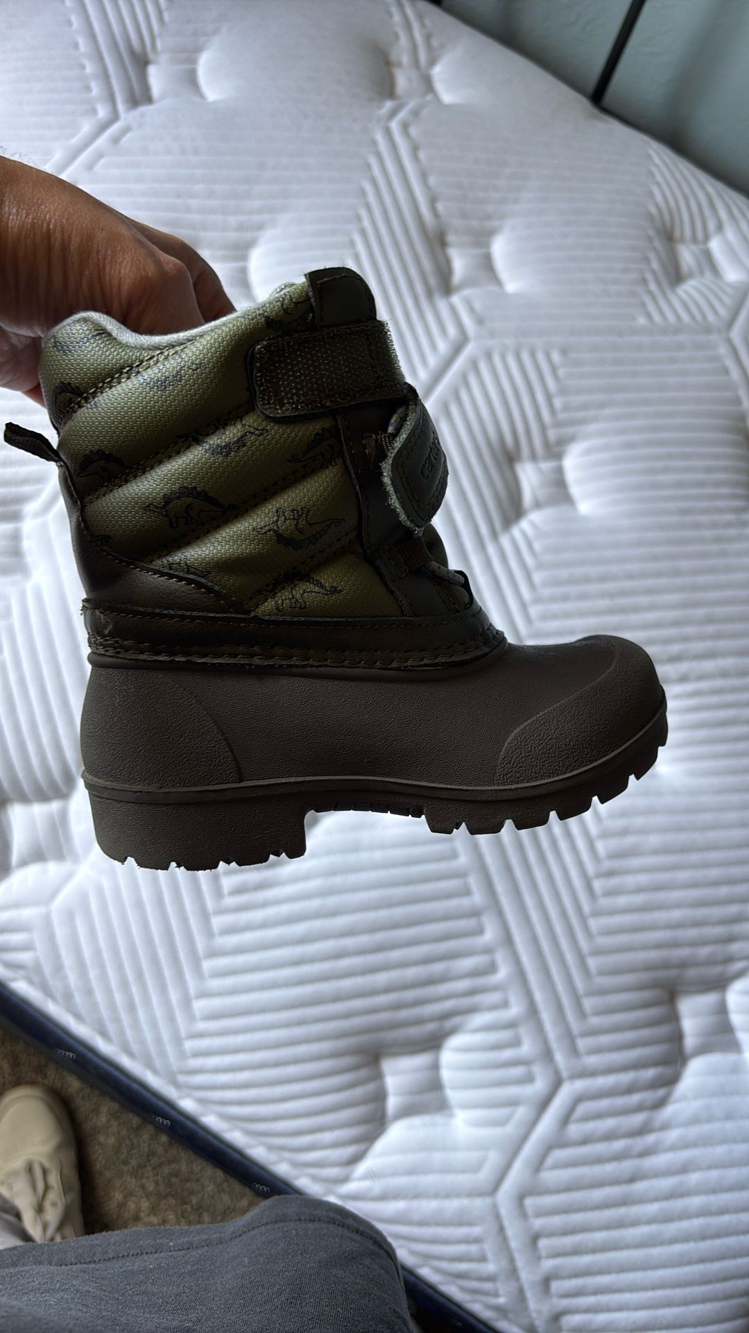 Carters boots