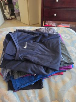 XL Some Nike Athletic work out shirts great condition exercise