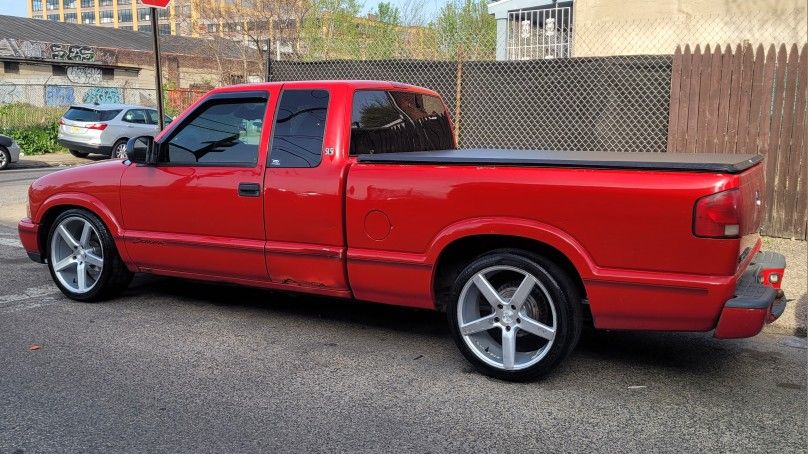 1999 GMC Sonoma