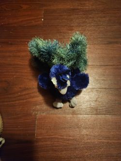 Handmade Pipe Cleaner Peacock Figurine