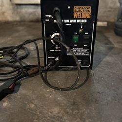 Chicago Electric Welding Machine 90 Amps