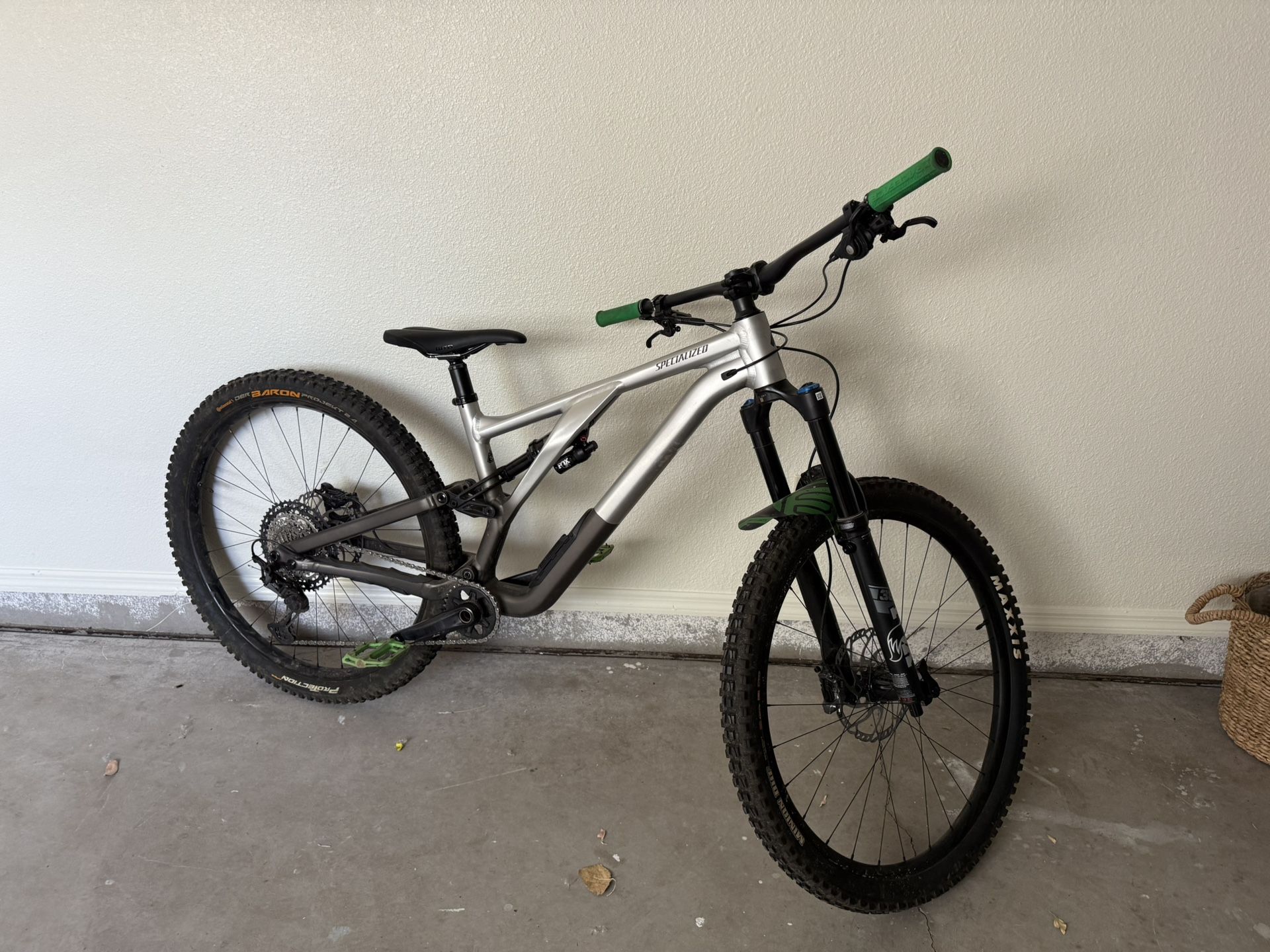 Stumpjumper 2023