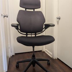 Humanscale Freedom Ergonomic Task Chair With Head Rest