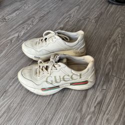 Gucci Shoes 