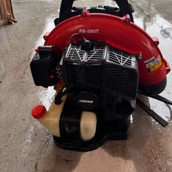 ECHO BACKPACK BLOWER PB-580T