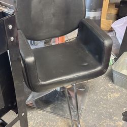 Salon Chair 