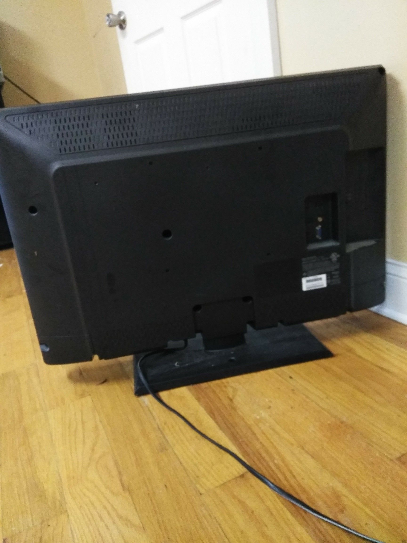 Emerson' tv 32 inches