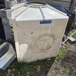 Deposito De AGUA  Para De Serrucheros 