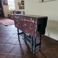 Antique Colonial Gateleg Drop Leaf Farmhouse Table