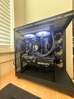 Ryzen 7 9700x 5070 Ti 32GB DDR5 Nvme 2TB