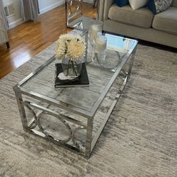 Coffee Table / End Table (x2) / Console Table