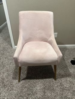Blush chair