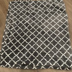 Mônte & Jardin Luxury Collection Ultra Plush Throw 60 x 70 Blanket