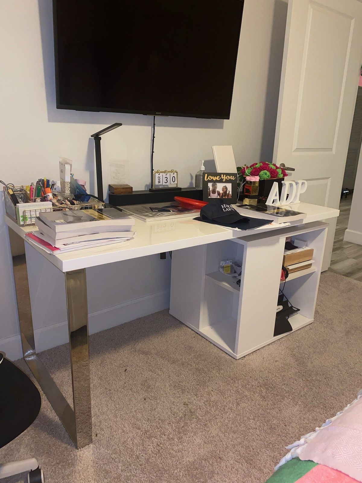Vancouver White Storage Desk - City Furniture