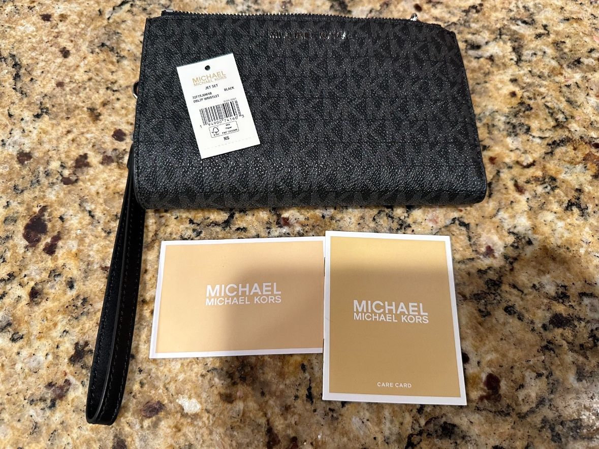 Michael Kors Smartphone Wallet