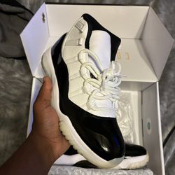 Air Jordan 11 DMP Gratitude 