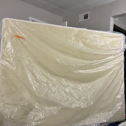 Box spring Brand New 