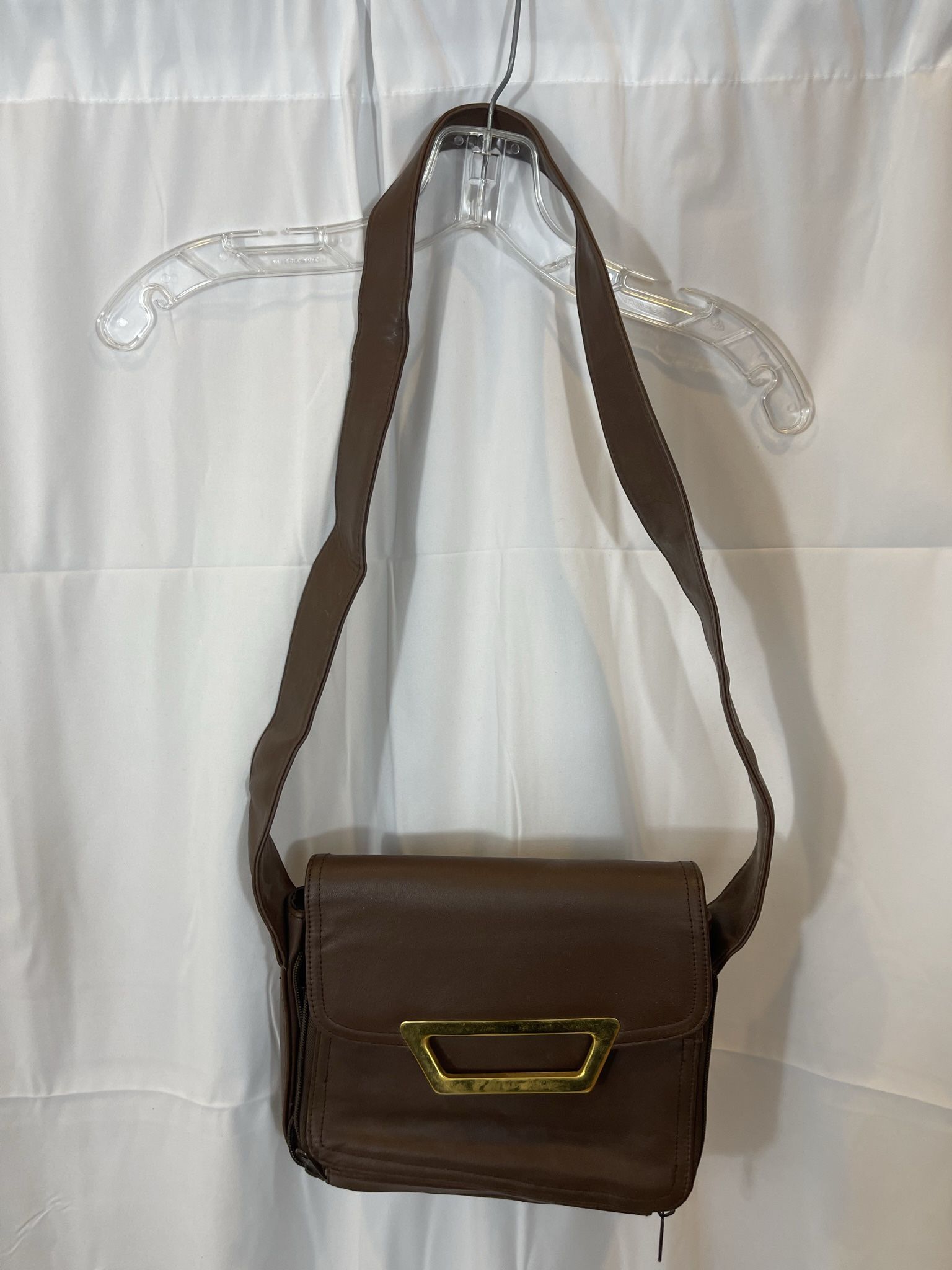 Vintage 1980’s Saddle River Chocolate Crossbody Purse In Beautiful Condition