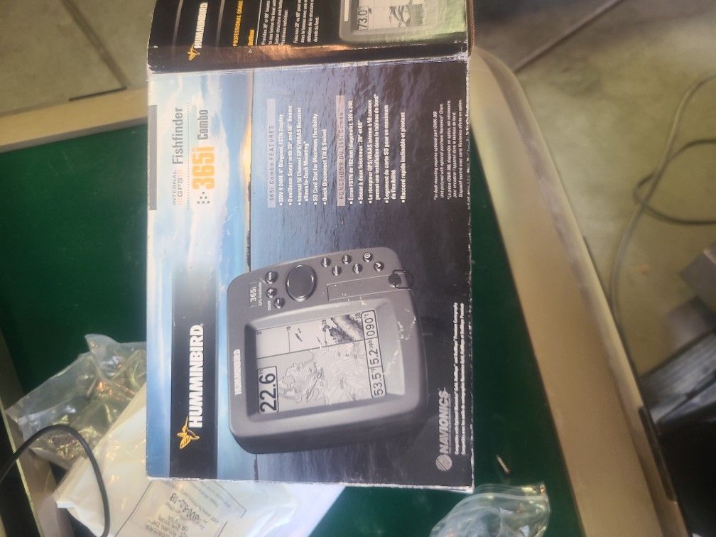 Humminbird 365i Fish Finder GPS