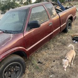 1999 GMC – For Parts or Project