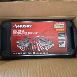 Husky 280-Piece SAE/Metric Mechanics Tool Set with Tool Box #8798