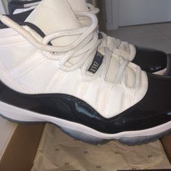 Jordan 11s Concord Size 11