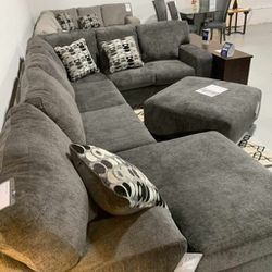 Ballinasloe Smoke Gray 3 Piece Oversized Sectional Couch With Chaise 