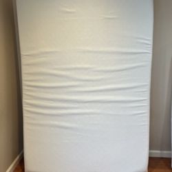Simmons Memory Foam Mattress- 8 Inch, Full Size, Medium Firm 