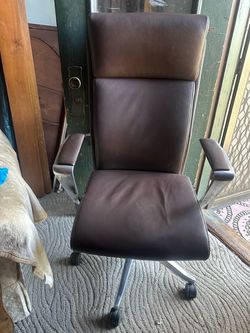 Zuri Executive Leather Office Chair