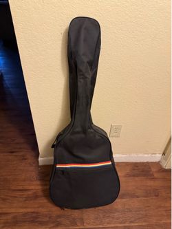 Jasmine Acoustic Guitar + Bag + Capo – Great Condition